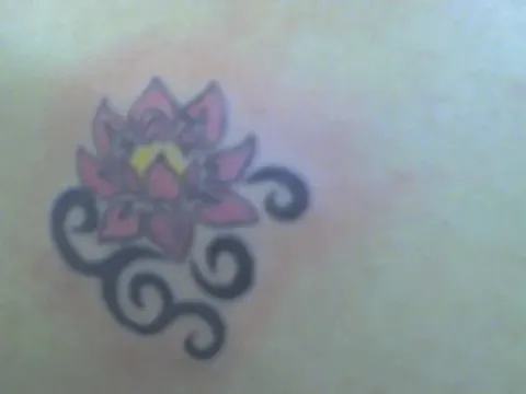 Amber - Tribal lotus
