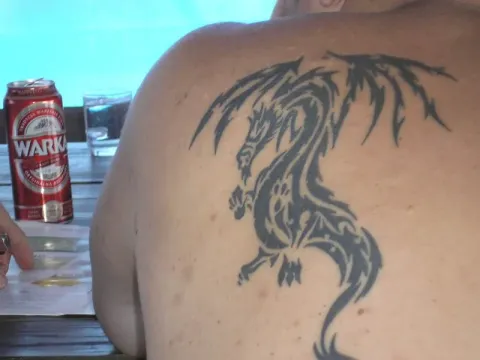 Bartek - tribal dragon