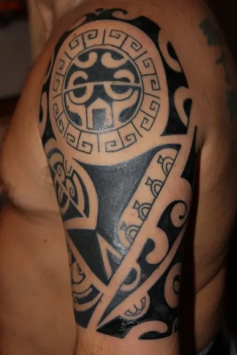 Domenico - Marquesan sleeve