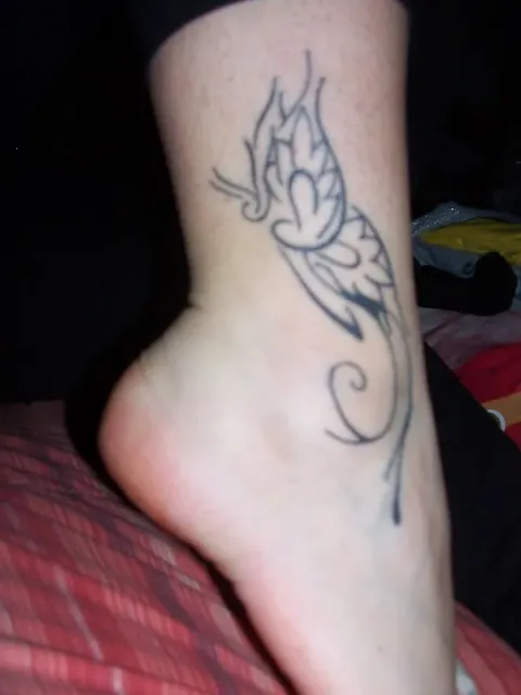 Francesca - Floral butterfly
