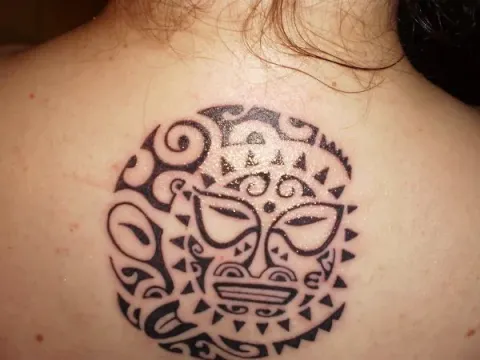 Lia - Maori sun-moon
