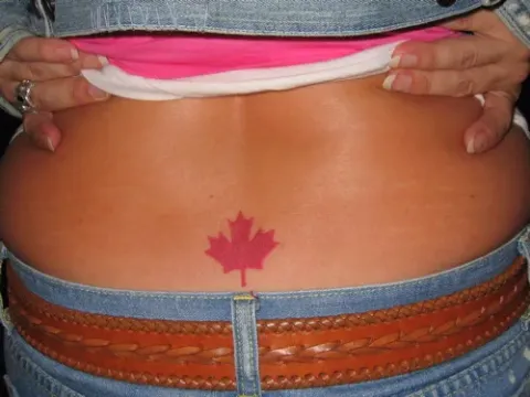 Giulia - Maple leaf