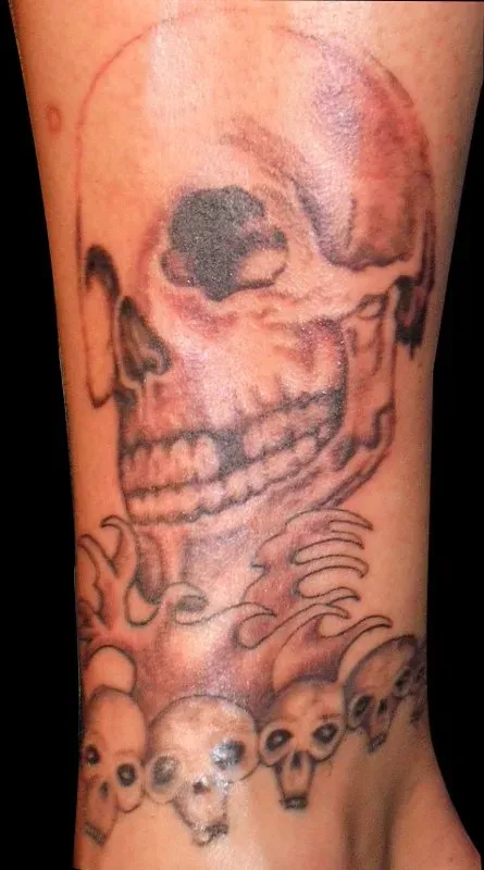 PapaChangoArt - Skulls