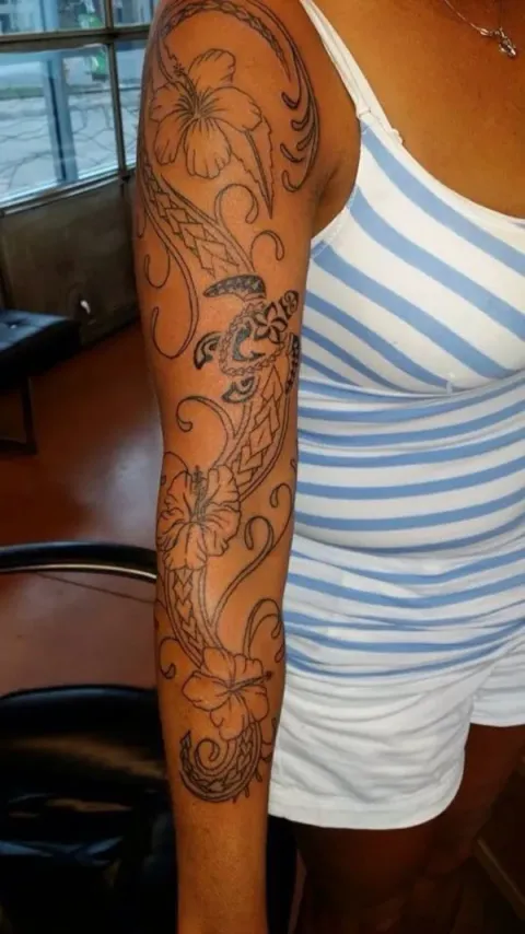 Skyy - Whaiaro arm