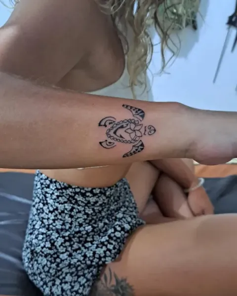 Yoyotattoo - Whaiaro